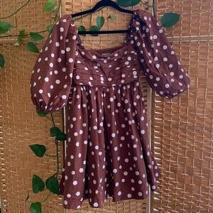 Abercrombie & fitch brown pokerdot cupcake dress. Size S. Pair with cowboy boots